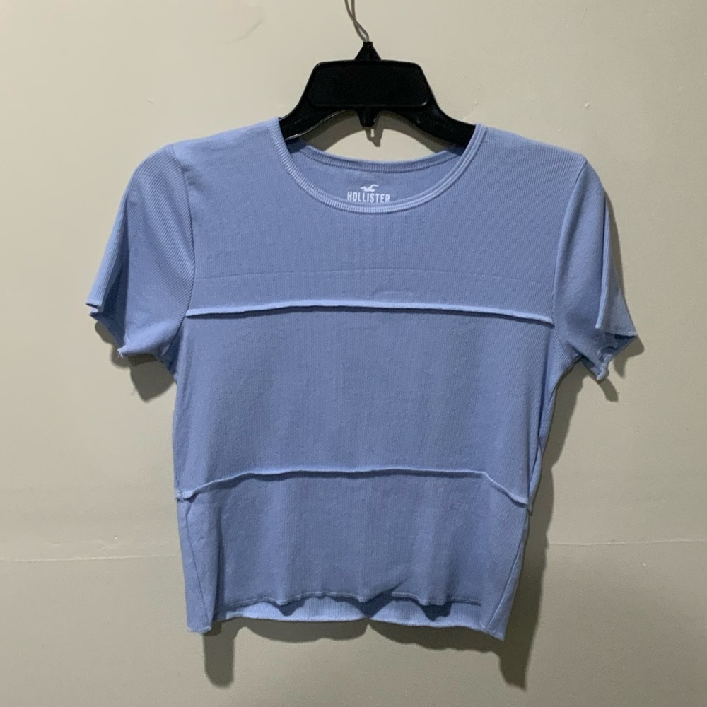 Hollister crop tee size S